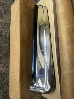 2021-2022 Chevy Tahoe Yukon Door Trim Chrome