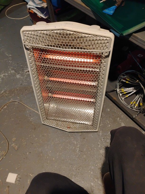 Midea Plug In Heater