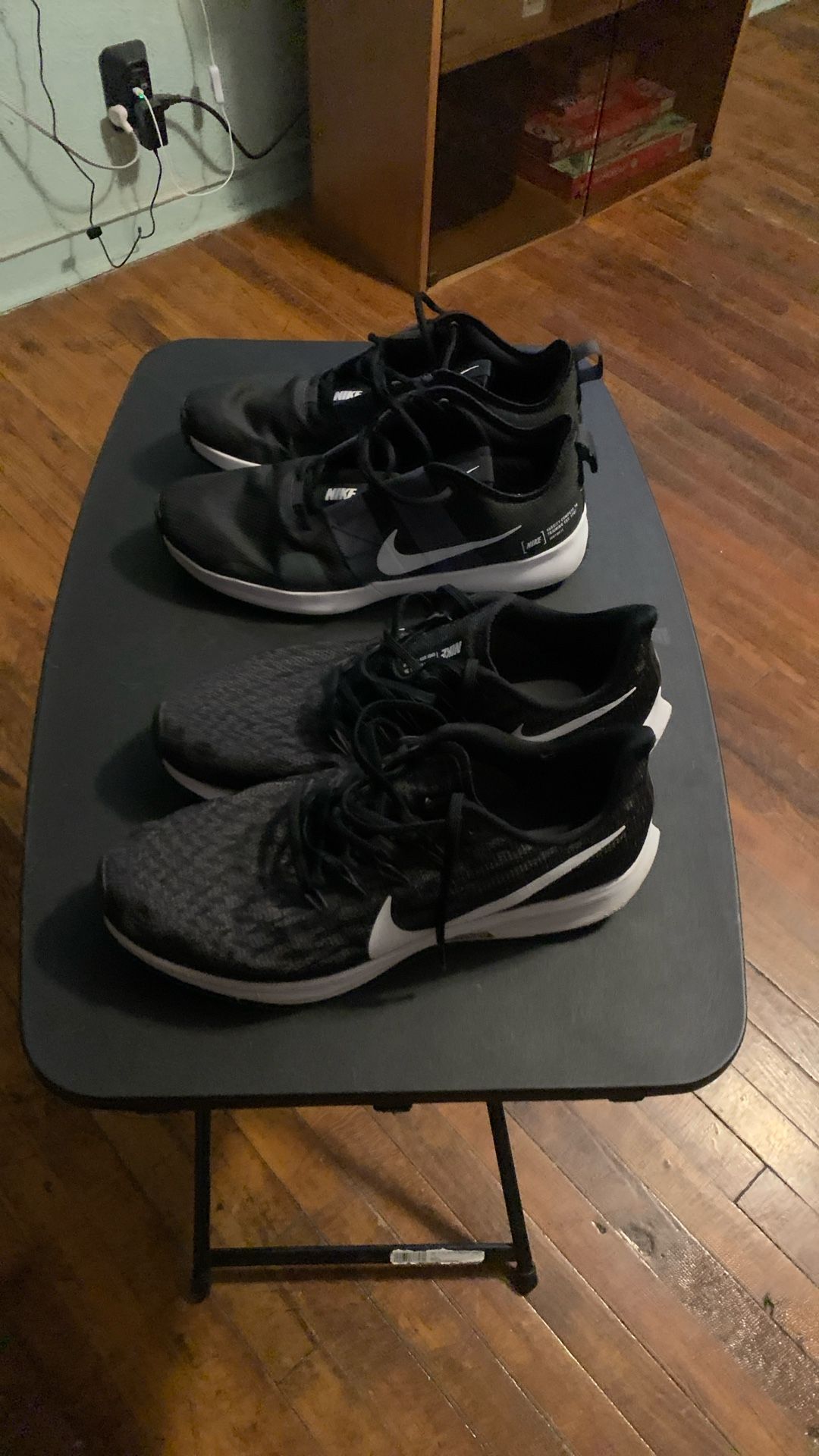 Men’s Black NIKE Running Sneakers Size 12