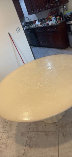 Dinning table