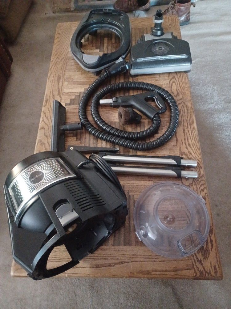 π Rainbow Vacuum Cleaner, Complete, Works Perfect