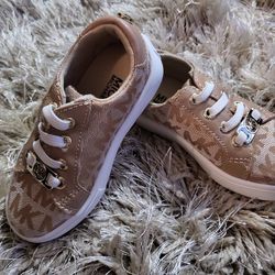 💫MICHAEL KORS Baby Shoes