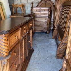Florida Style Bedroom set ( Deliver Available 