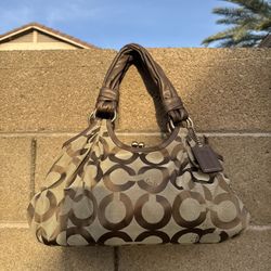 Vintage Coach Classic Hobo Parker Kisslock Bag