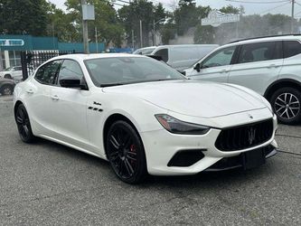 2022 Maserati Ghibli