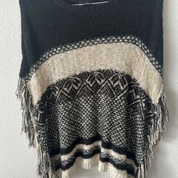 Boho Fringe Knit Poncho – One Size – Fall Ready