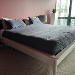 White Wood King Size Bed Frame 