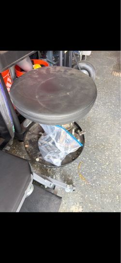 Shop stool