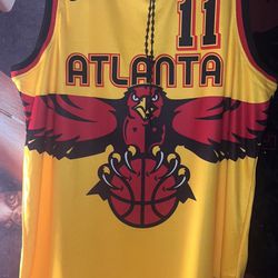 Trae Young Jersey XL New Without Tags