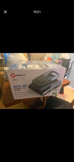 Brand new Cordless Robotic Pool Cleaner