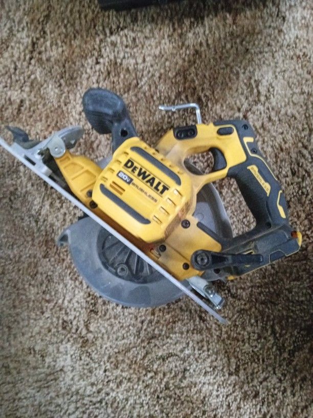 DeWalt Flex Circular Saws