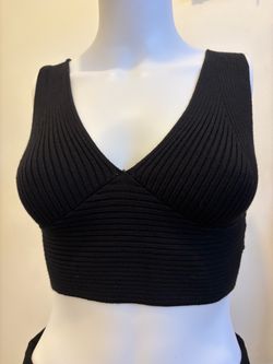 Black top size small worn once $10