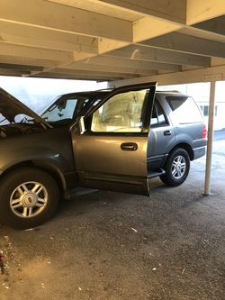 2004 Ford Expedition