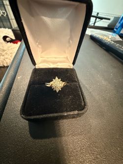 Gold Cluster Ring