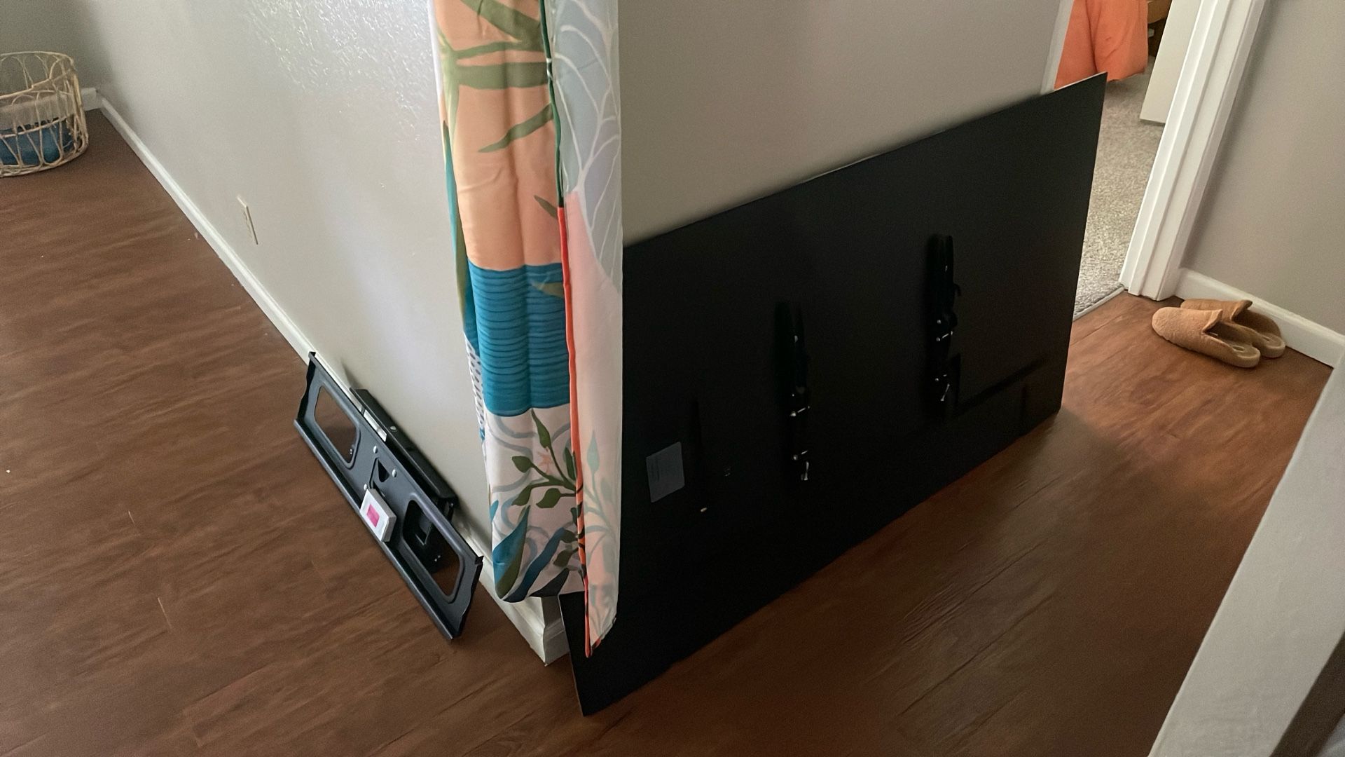 SAMSUNG TV 65”