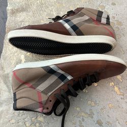 Burberry High top Men’s Sneakers Size : 46IT  $285