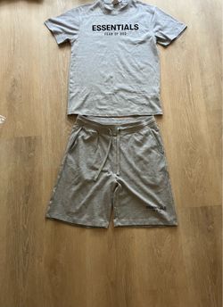🔥 Essentials Gray Short Set 🔥