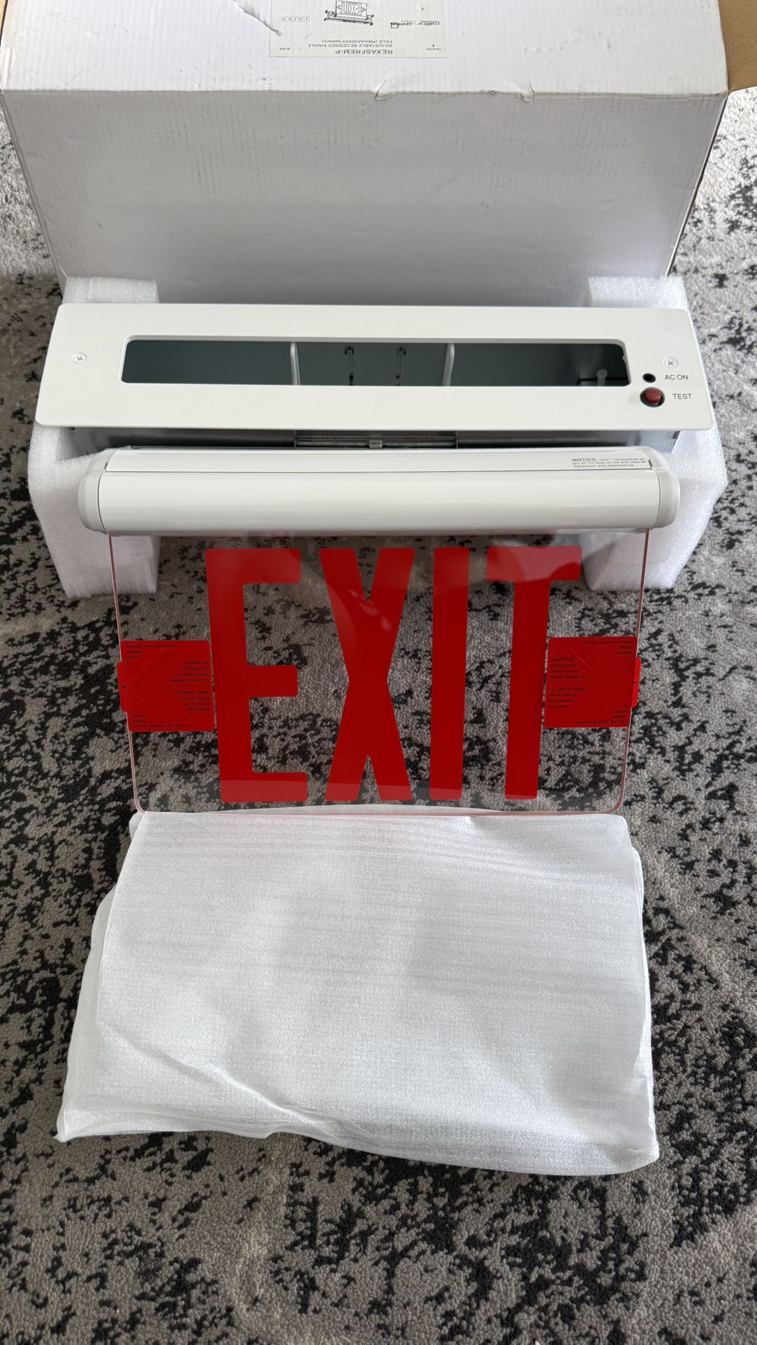 EXIT SIGN LED EDGE REXAFREM-P 