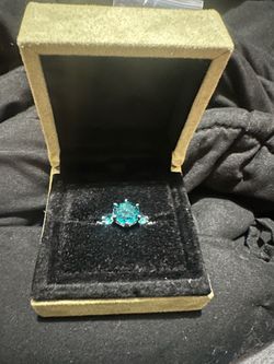 Ocean blue deluxe ring size 4.5