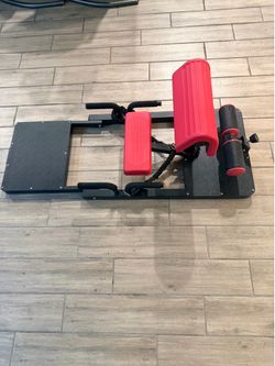 Sissy Squat Machine
