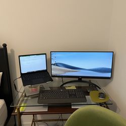 LG Wide monitor / Desktop 