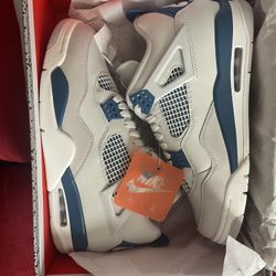 DeadStock Jordan 4 Military Blue Size 10 