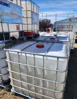 Water tanks 275 gallon's