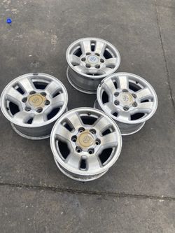 TOYOTA RIMS 15”