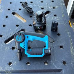 Theragun RK2516K Massage Gun With 3 Batteries And Charger