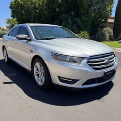 2015 Ford Taurus