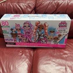 LOL FASHION MEGA RUNWAY