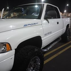 2000 Dodge Ram 1500