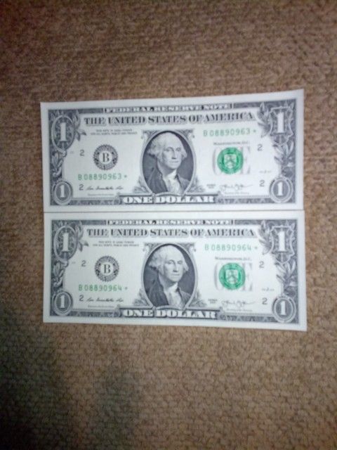 2013 $1 Consecutive Star Uncirculated Pair One Dollar Banknotes