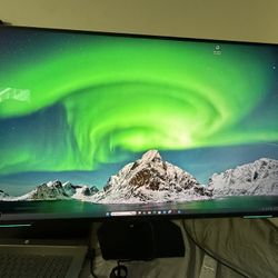 Samsung Odyssey G7 Gaming Monitor 43inch