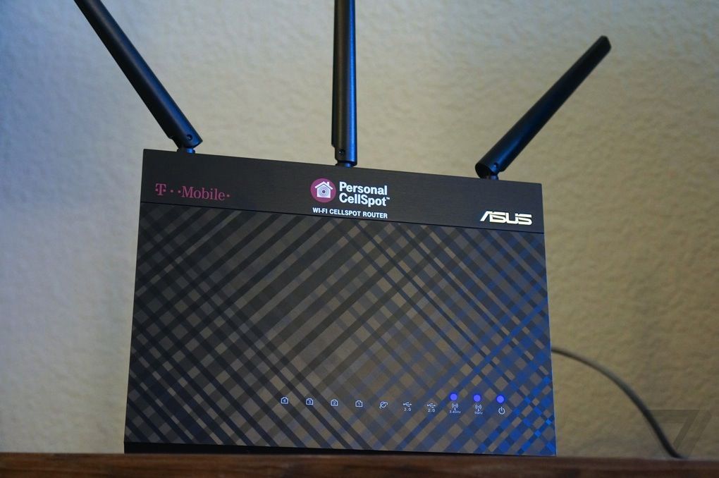 T-Mobile (AC-1900) By ASUS Wireless-AC1900 Dual-Band Gigabit Router,
