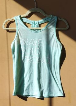 Marika Racerback Sleeveless Tank Top t tee shirt Activewear Youth girls size L Large 14 16 graphic