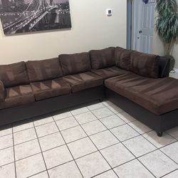 Free Delivery Sectional Couch