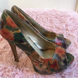 Diba Women High Heel Multi Color Size 8M