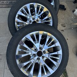 OEM 22” GM wheels And Tires 