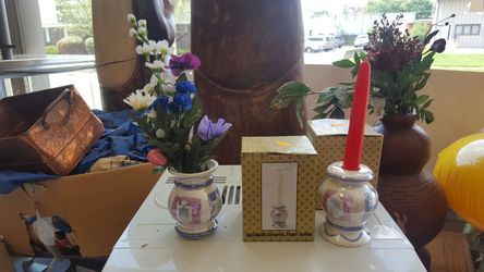 Vase flowers and.candle holder