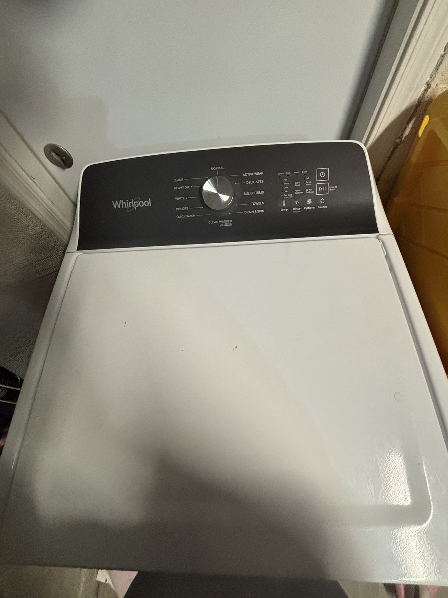Whirlpool Top Load Washer 4.5qt- Built In Faucet
