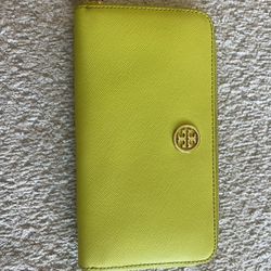 Tory Burch Wallet
