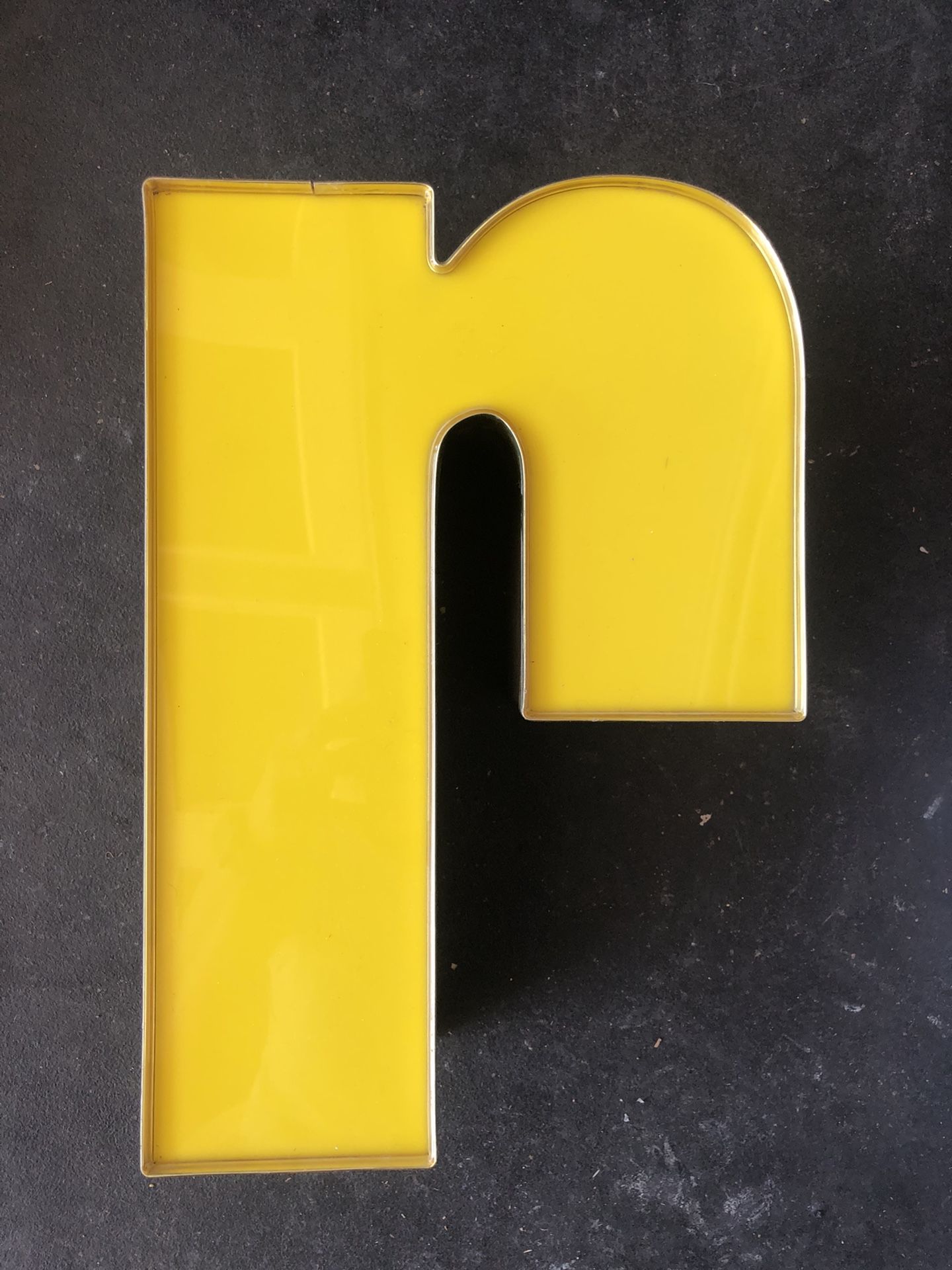 Metal Letter R