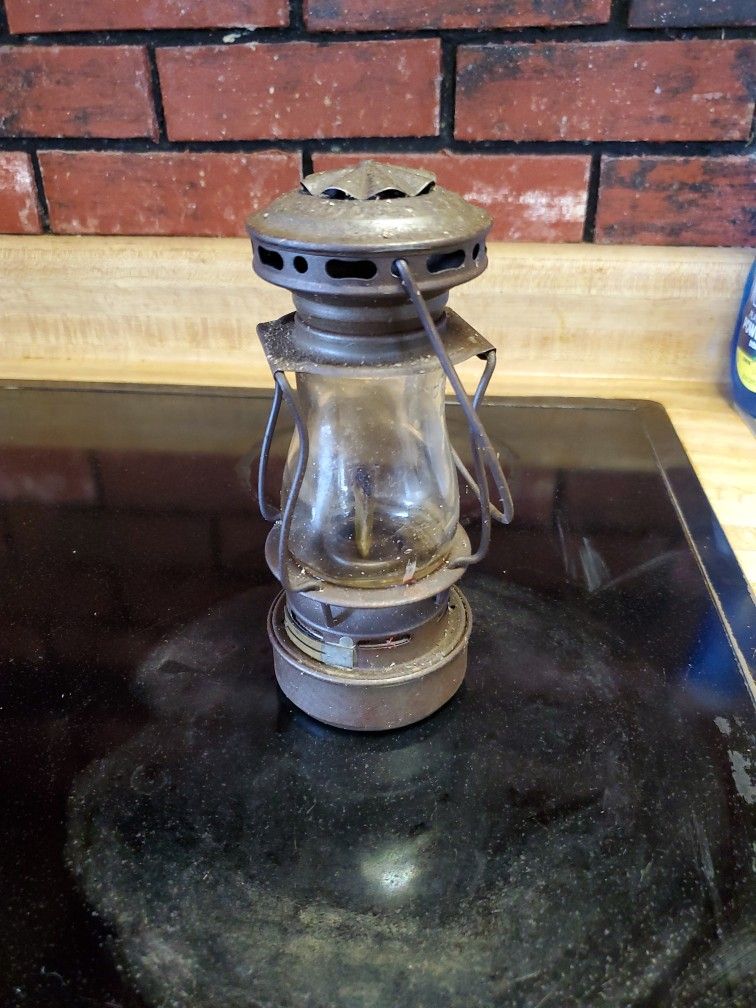 Dietz Scout Lantern