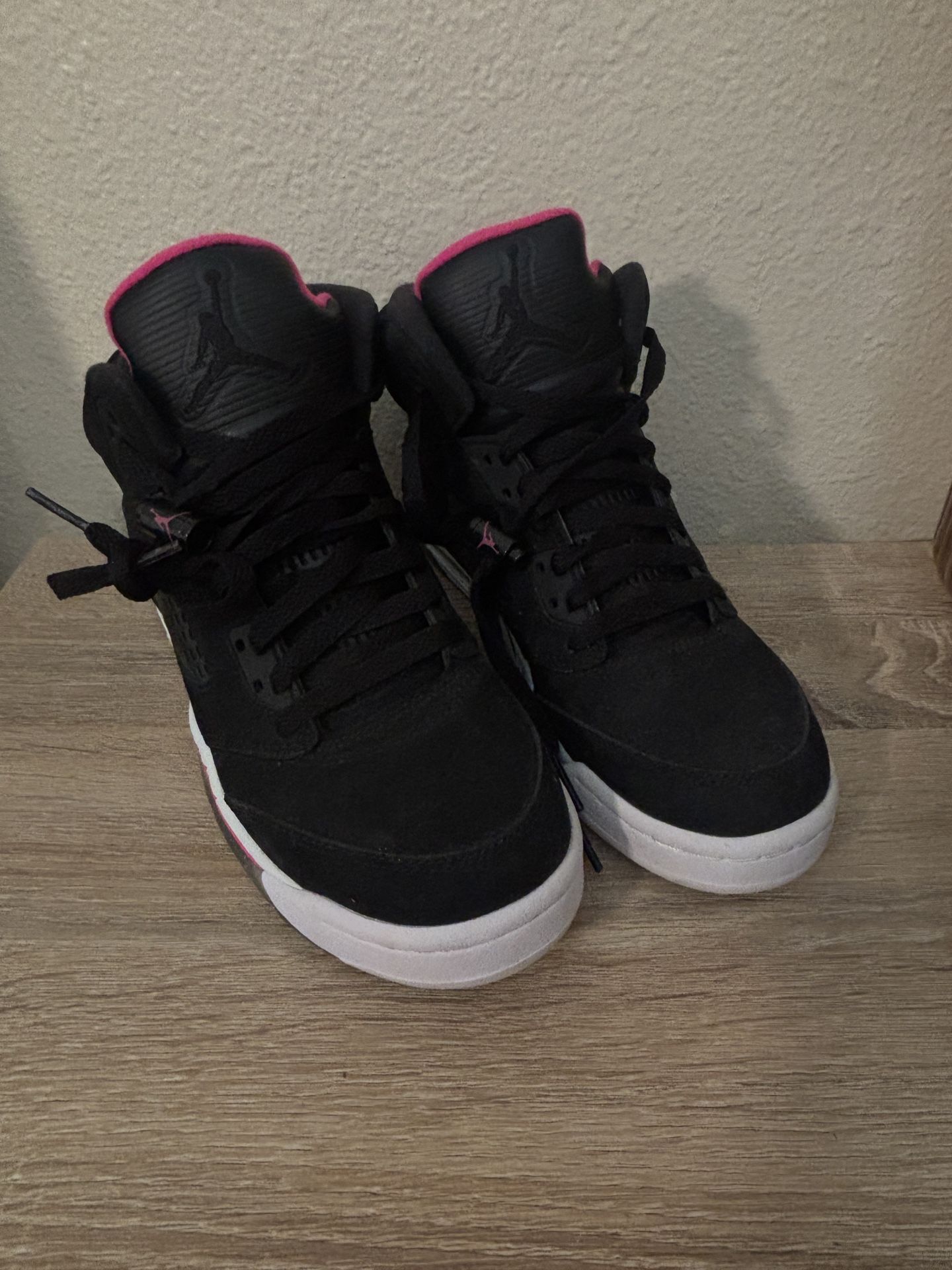 Jordan 5 Retro Shoe