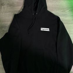 Supreme Hoodie