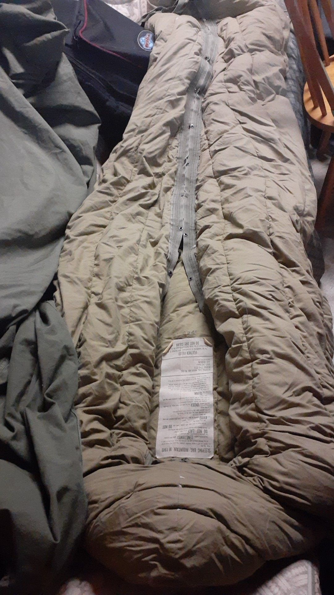 Army mountain, sleeping bag , (down feather )