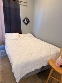 Queen Bed & Mattress 