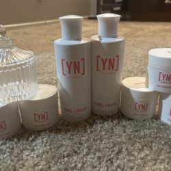 YN acrylic nail set 
