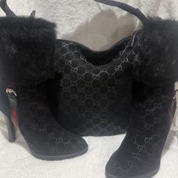 Authentic Gucci suede boots with red and green web stripe